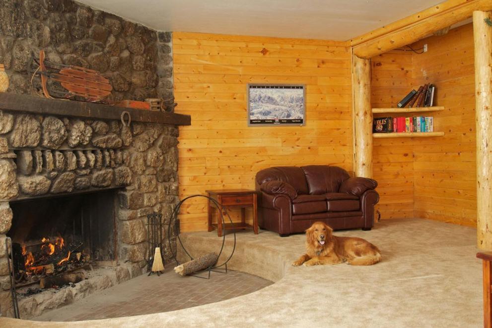 Loge Breckenridge Motel Bagian luar foto